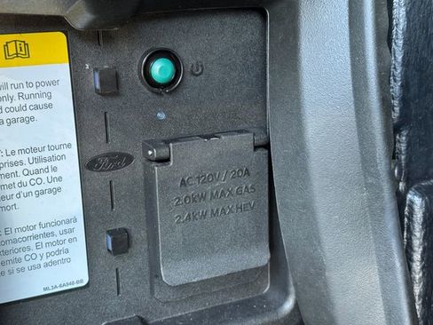 Used 2023 Ford F150 Lariat w/ Equipment Group 502A High image 11