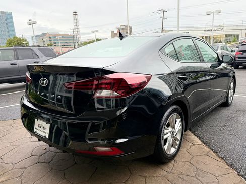 Used 2019 Hyundai Elantra SEL FWD image 7