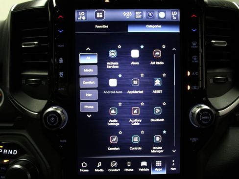 New 2026 RAM 1500 4x4 Crew Cab image 18