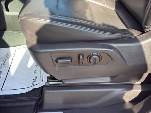 Used 2020 GMC Sierra 1500 SLT w/ SLT Premium Plus Package image 14