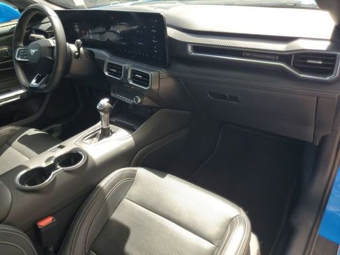 Used 2024 Ford Mustang Premium RWD image 10