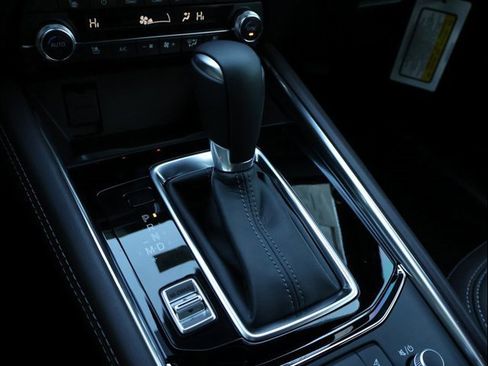 New 2025 MAZDA CX-5 Signature image 41