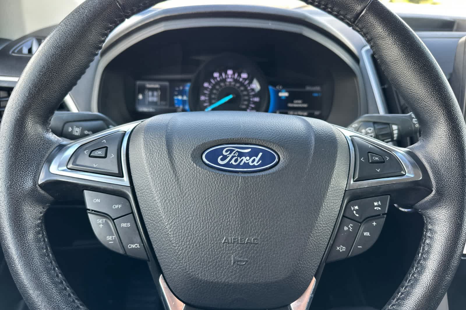 Certified 2024 Ford Edge SEL w/ Convenience Package AWD/4WD image 24