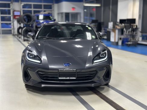 Used 2023 Subaru BRZ Limited image 2
