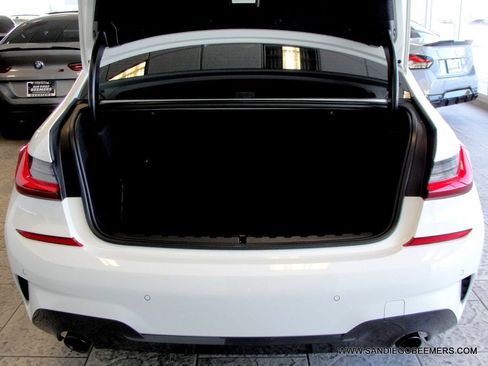Used 2022 BMW 330i Sedan w/ M Sport Package RWD image 71