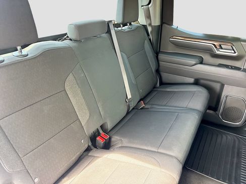 Used 2025 Chevrolet Silverado 1500 LT AWD/4WD image 26