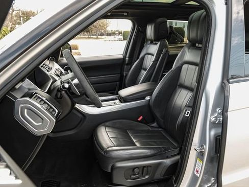 Used 2020 Land Rover Range Rover Sport HST image 46