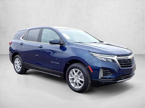 Used 2023 Chevrolet Equinox LT image 6