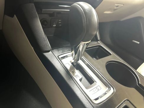 Used 2016 Subaru Outback 2.5i Limited image 22