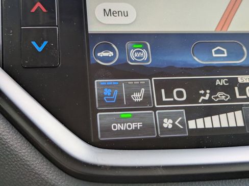 Used 2025 Subaru Ascent Bronze Edition image 25