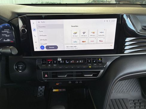 Used 2025 Toyota Camry XSE w/ Premium Plus Package image 20