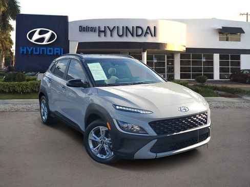 Used 2023 Hyundai Kona SEL FWD image 1