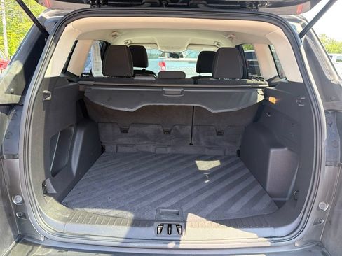 Used 2017 Ford Escape SE AWD/4WD image 23