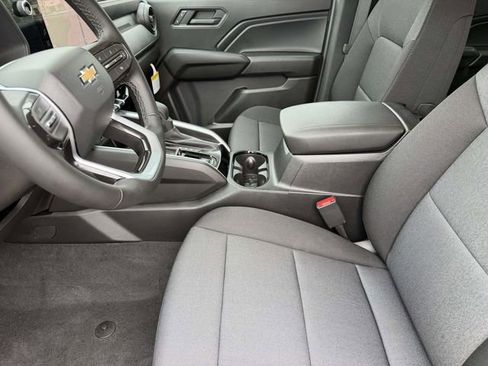New 2026 Chevrolet Colorado W/T RWD image 18