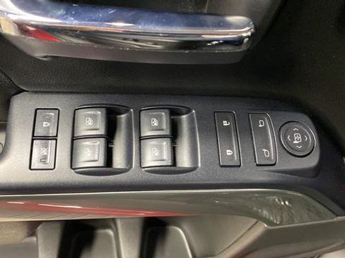 Used 2018 Chevrolet Silverado 1500 LT w/ All Star Edition AWD/4WD image 20