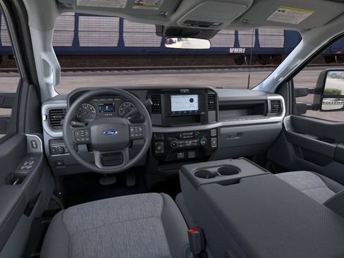 New 2026 Ford F350 XL w/ STX Appearance Package AWD/4WD image 9
