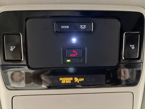 Used 2025 Toyota Grand Highlander AWD image 66