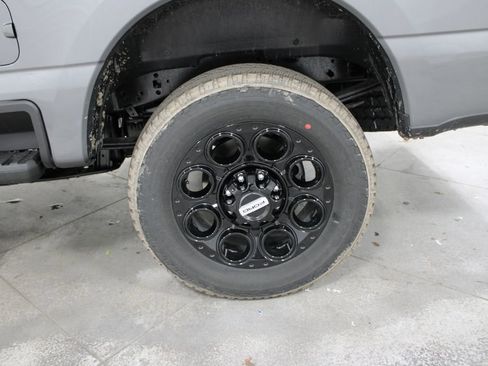 New 2026 Ford F250 XLT w/ XLT Premium Package image 40