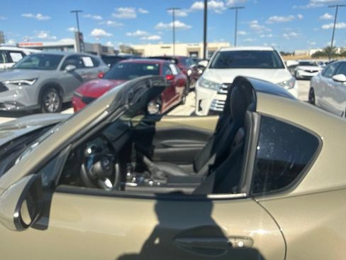 Used 2024 MAZDA MX-5 Miata RF Grand Touring RWD image 5