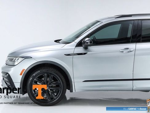 Used 2022 Volkswagen Tiguan SE R-Line FWD image 42