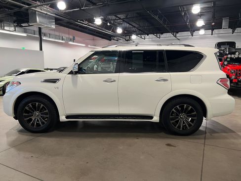 Used 2020 Nissan Armada Platinum w/ Interior Lighting Package AWD/4WD image 6