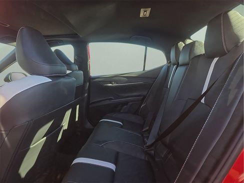 New 2026 Toyota Camry SE image 8