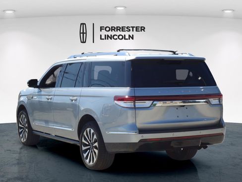 Certified 2023 Lincoln Navigator L Reserve AWD/4WD image 5