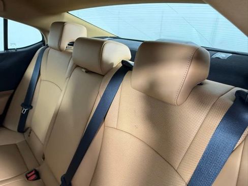 Used 2025 Lexus ES 350 w/ Premium Package FWD image 27