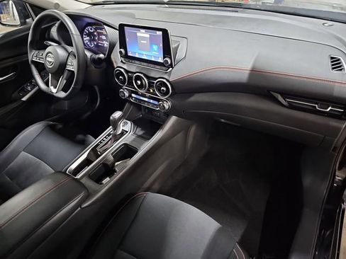 Used 2025 Nissan Sentra SR image 27
