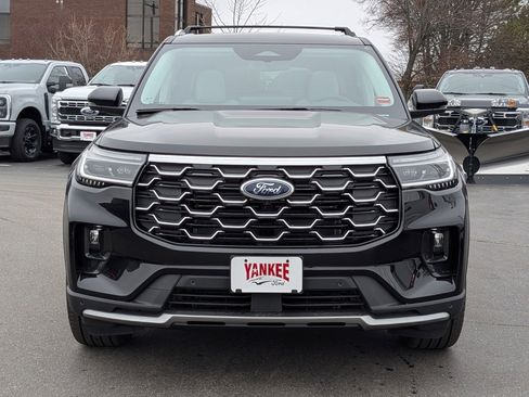 New 2026 Ford Explorer Platinum image 8