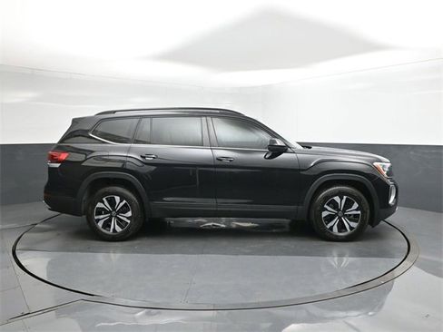 New 2026 Volkswagen Atlas SE image 26