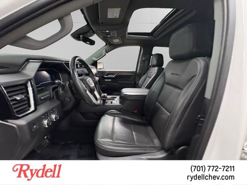 Used 2023 GMC Sierra 1500 Denali w/ Technology Package image 10