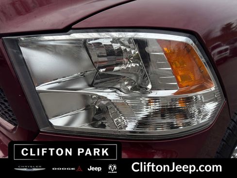 Used 2018 RAM 1500 Express image 8