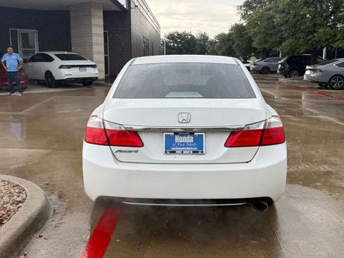 Used 2013 Honda Accord LX image 4