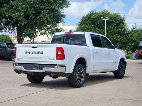 Certified 2025 RAM 1500 Laramie AWD/4WD image 7