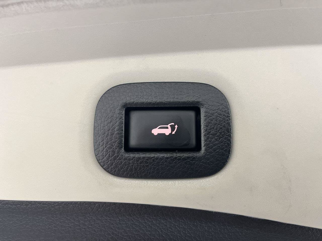 Used 2020 Nissan Rogue SV AWD/4WD image 26