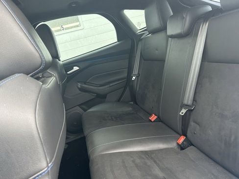 Used 2016 Ford Focus RS image 9