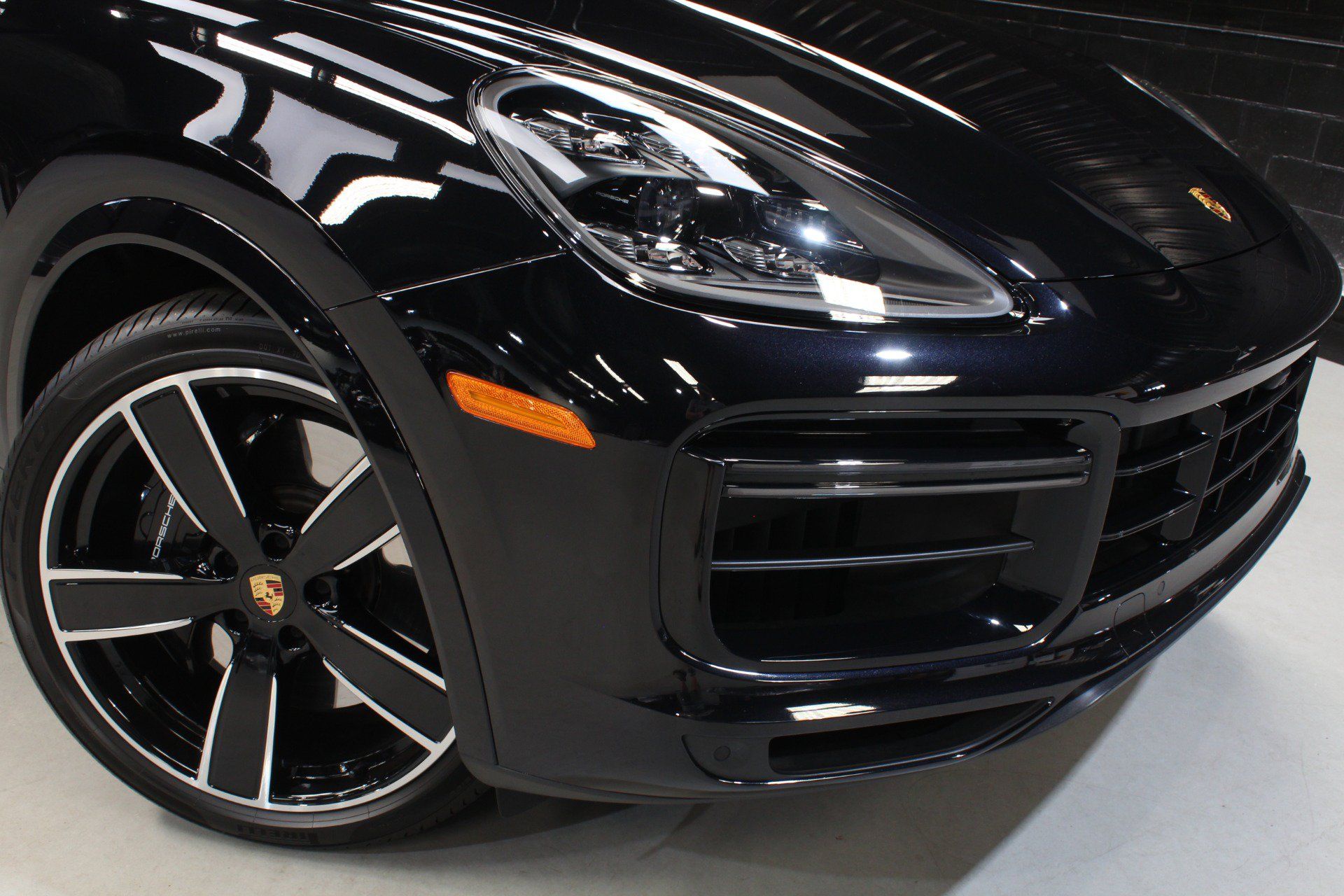 Used 2022 Porsche Cayenne Turbo AWD/4WD image 11