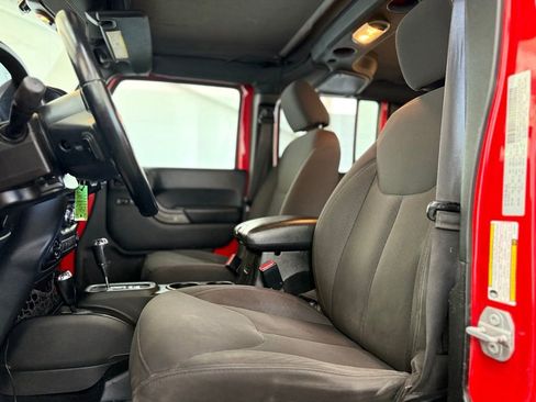 Used 2017 Jeep Wrangler Unlimited Sport w/ Quick Order Package 24S image 24