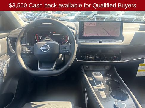 New 2026 Nissan Rogue Platinum AWD/4WD image 23