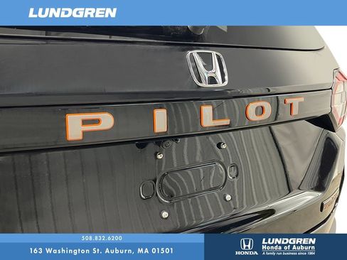 New 2026 Honda Pilot TrailSport image 24
