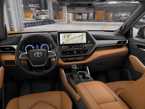 New 2026 Toyota Highlander Platinum image 19