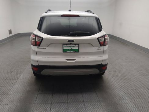 Used 2018 Ford Escape SE FWD image 6