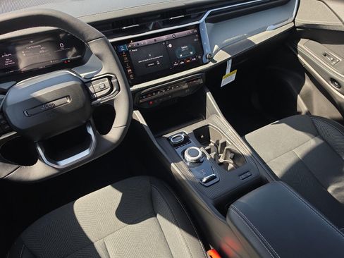 New 2026 Jeep Cherokee Laredo AWD/4WD image 27