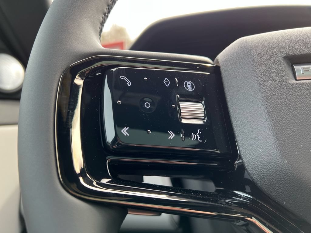 New 2026 Land Rover Range Rover Evoque Dynamic SE AWD/4WD image 12
