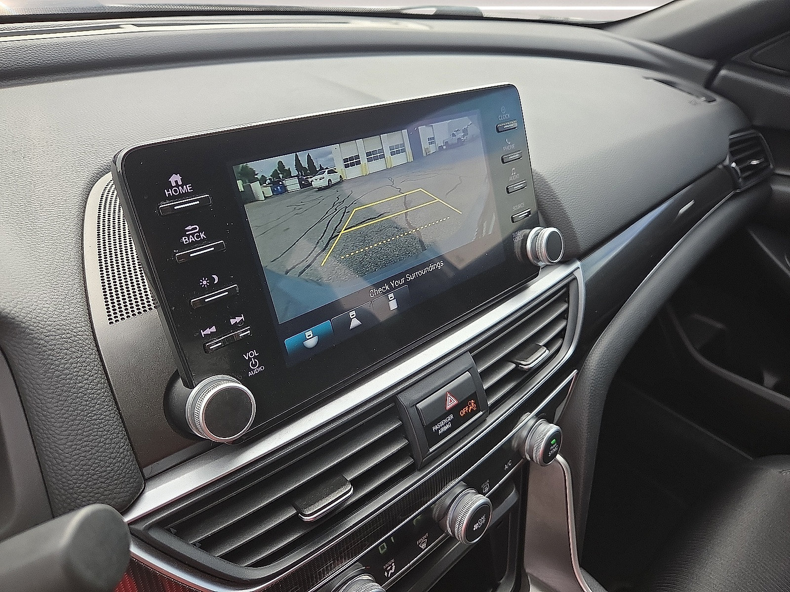 Used 2021 Honda Accord Sport image 8