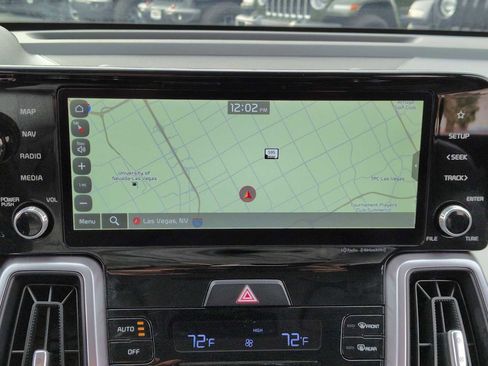 Used 2023 Kia Sorento EX w/ Panoramic Sunroof Package image 45