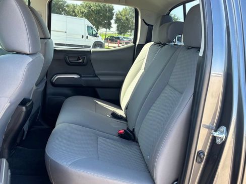 Used 2023 Toyota Tacoma SR5 RWD image 14