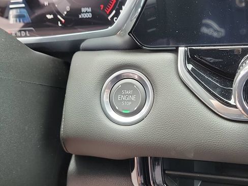 New 2026 GMC Canyon Elevation w/ Convenience Package AWD/4WD image 29
