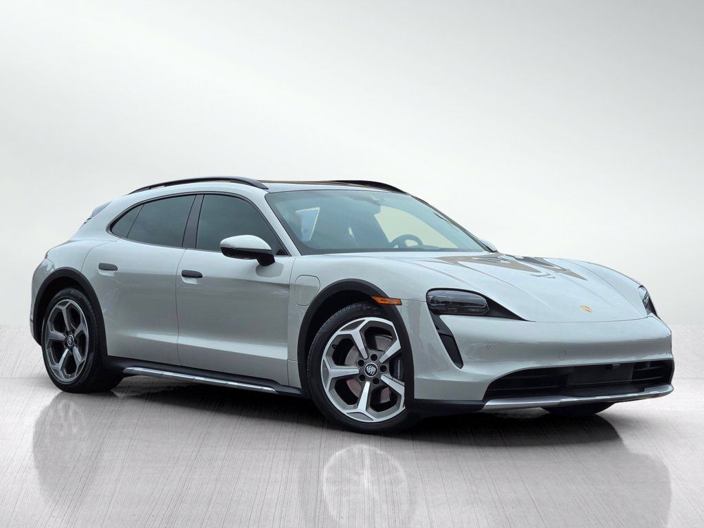 Used 2022 Porsche Taycan 4 Cross Turismo AWD/4WD image 2